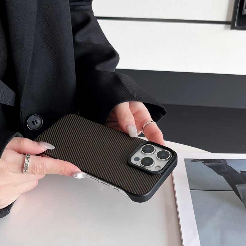 Tech360  Carbon Fiber Texture Frameless Cell Phone Case - for iPhone 16 Pro - Hard PC Protective Back Cover